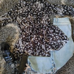 COPY - Simply Vera Vera Wang Sheer Button Up